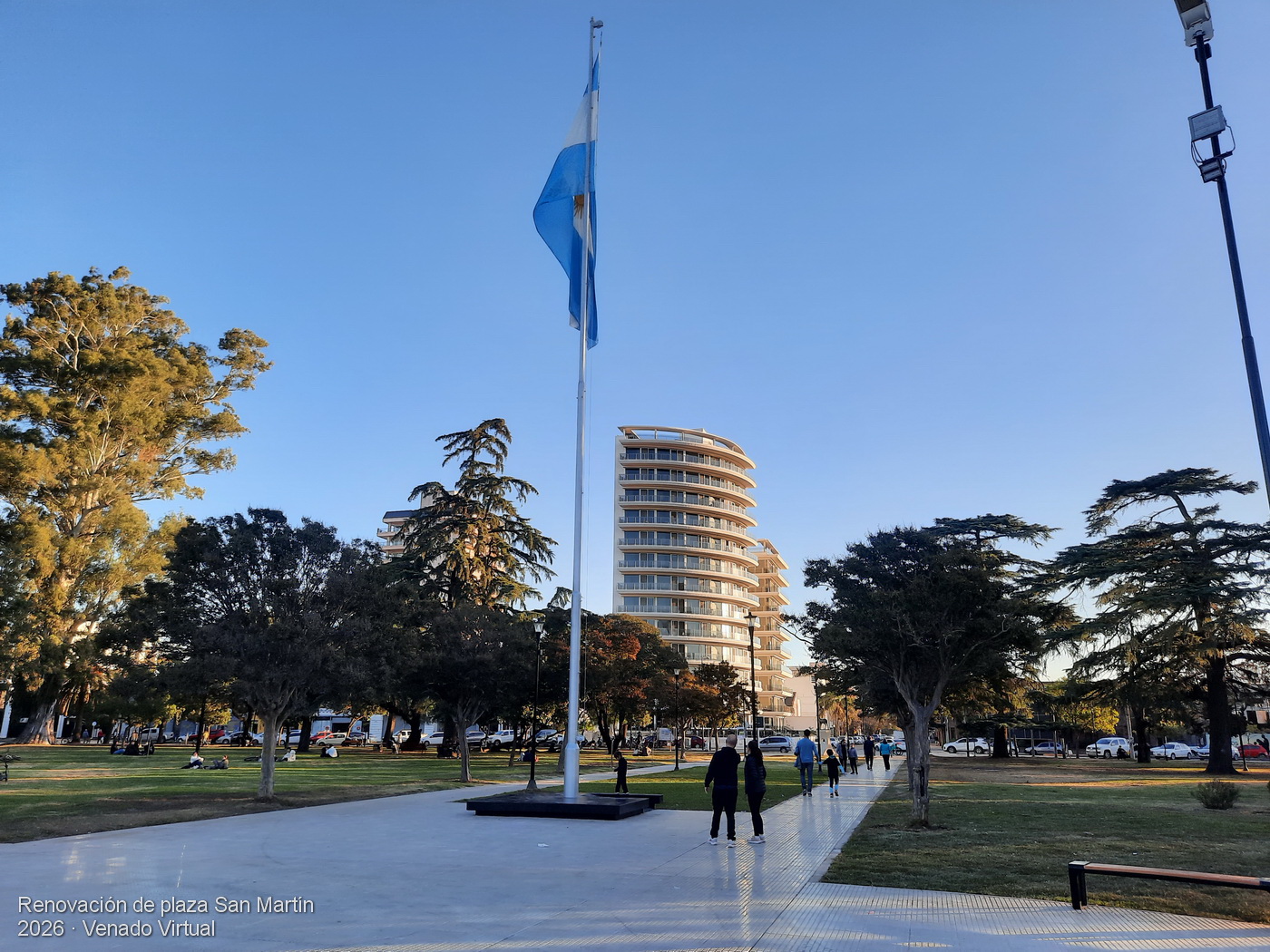 Monumento a la bandera, plaza San Martín